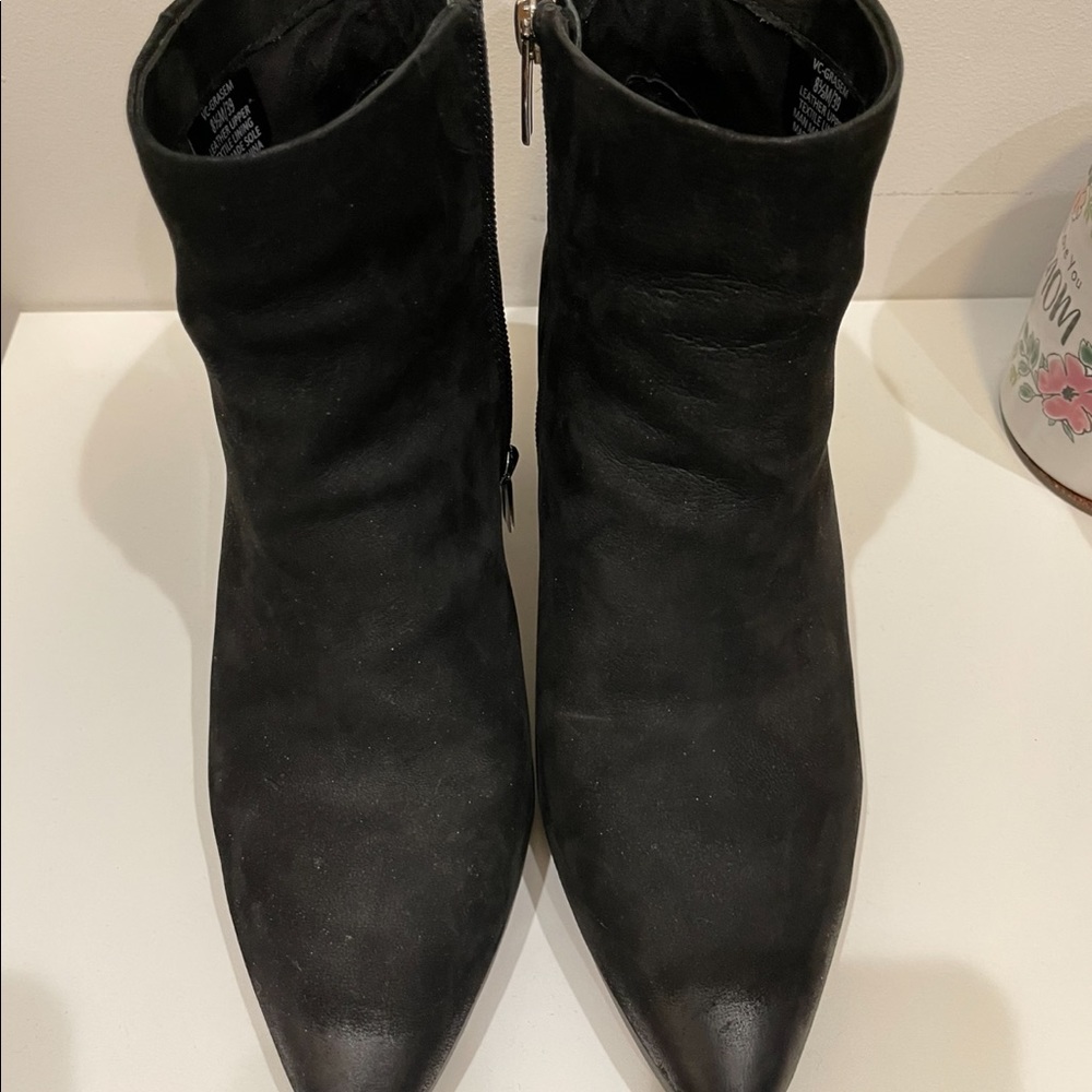Women’s Black Booties - Picture 4 of 7